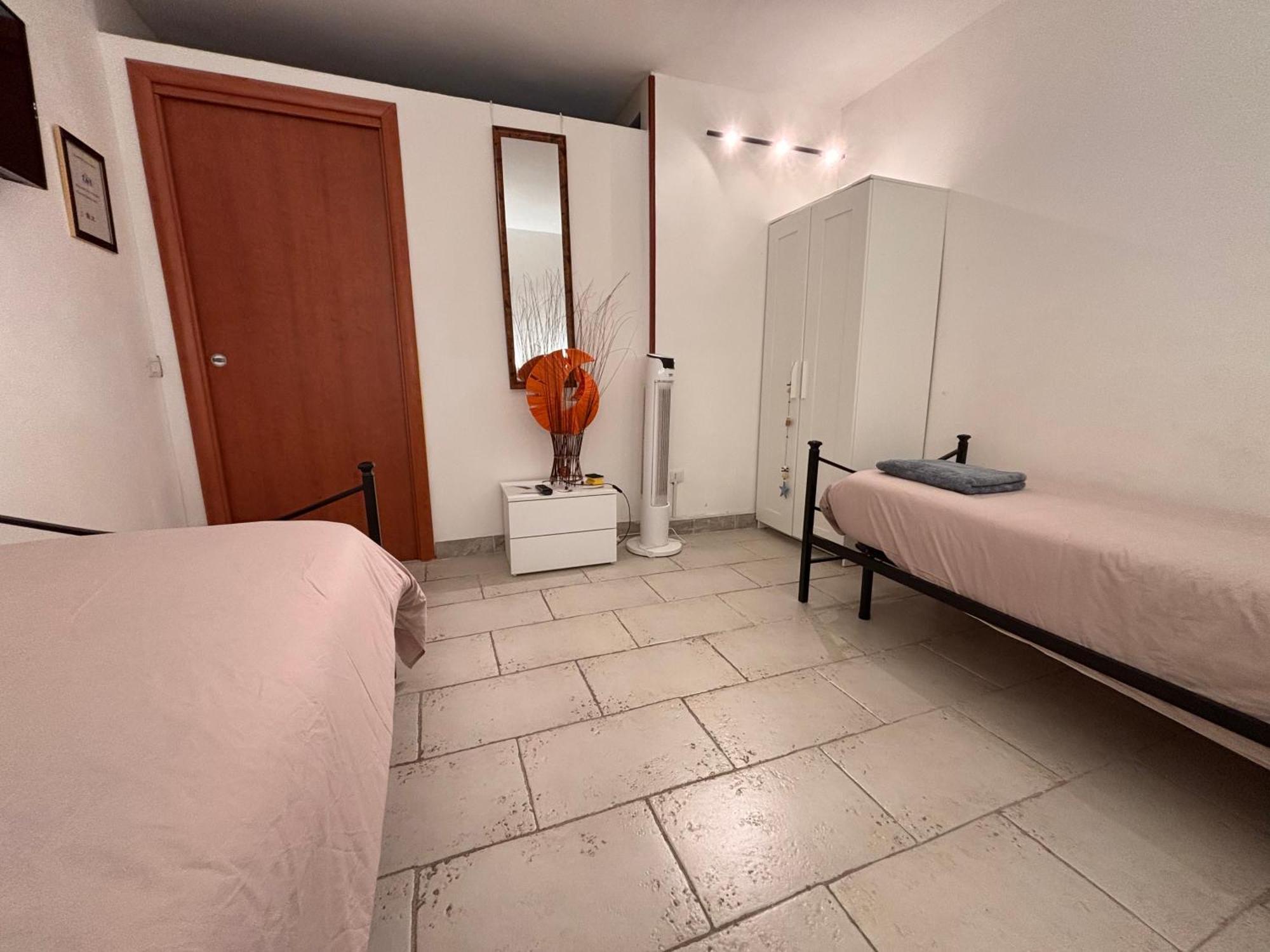 Lisaapartmenthousesalerno Bagian luar foto